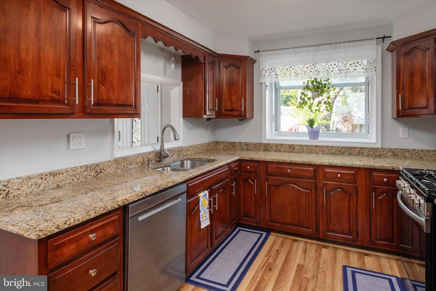 131 Jackpine Drive photo 23
