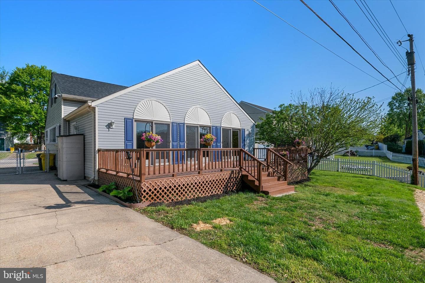 131 Jackpine Drive photo 45