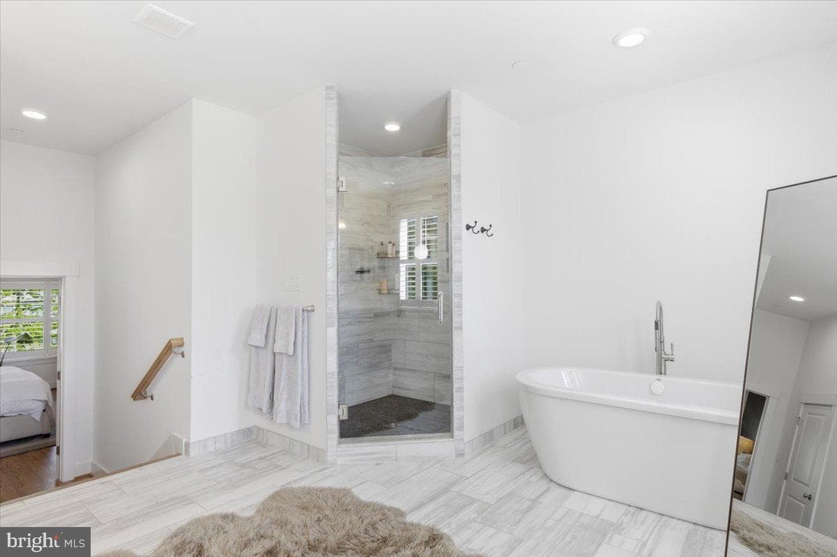 402 Ruysch Lane photo 35