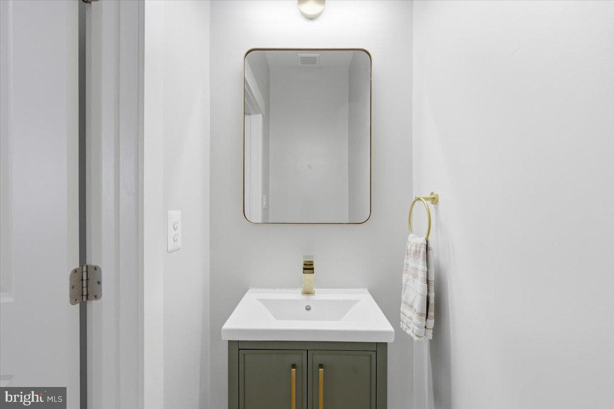 402 Ruysch Lane photo 40