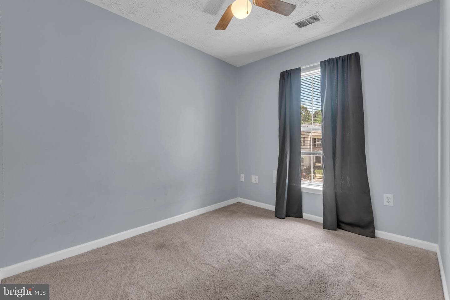 1722 Barnwood Court photo 36