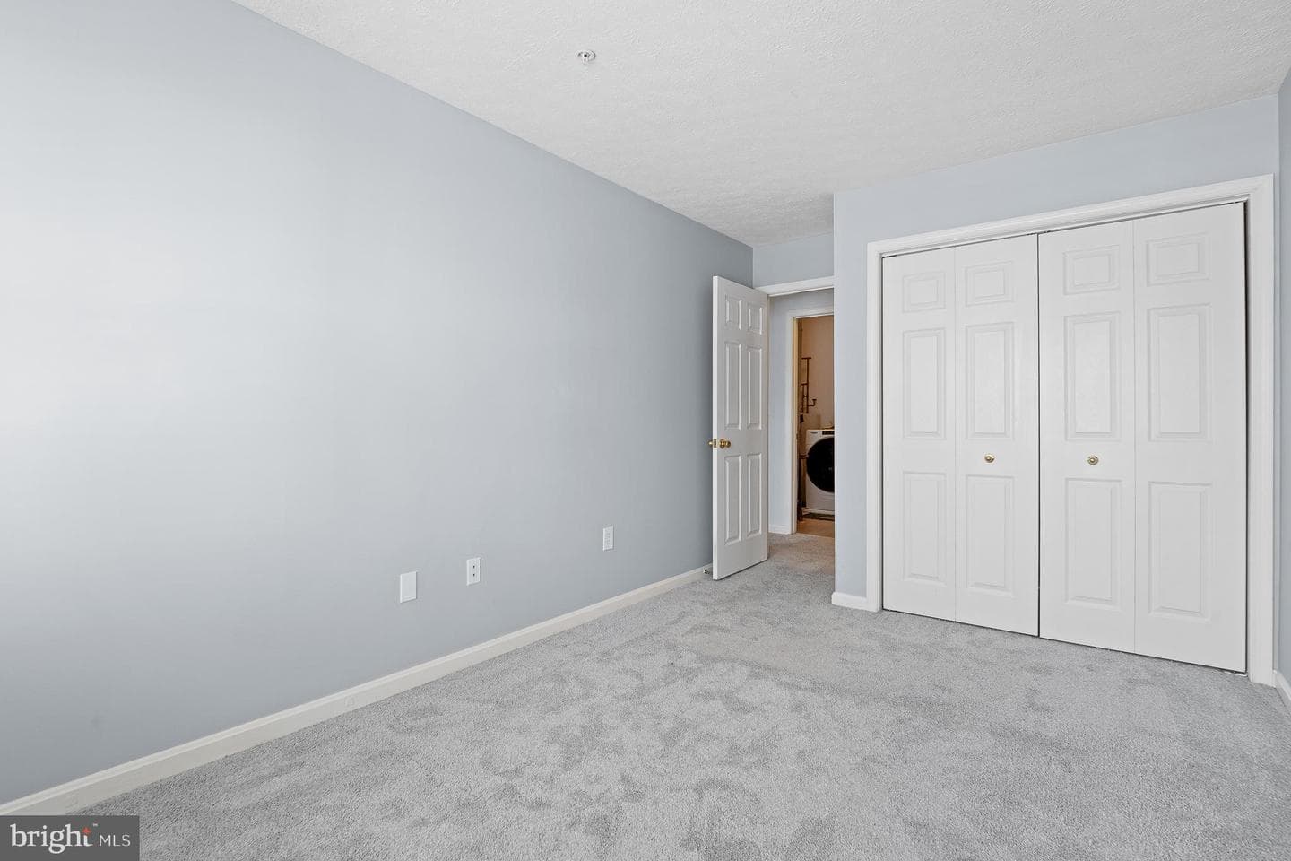 50 Hearthstone Court photo 20