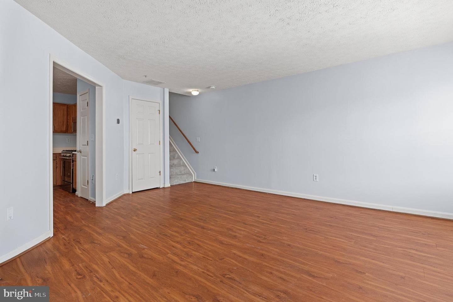 50 Hearthstone Court photo 9