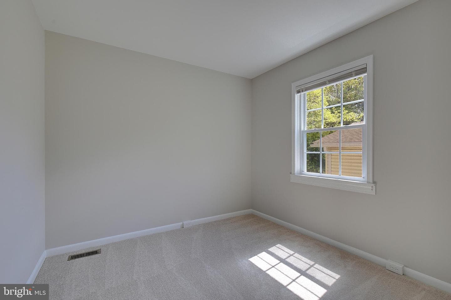 1739 Quantico Road photo 20