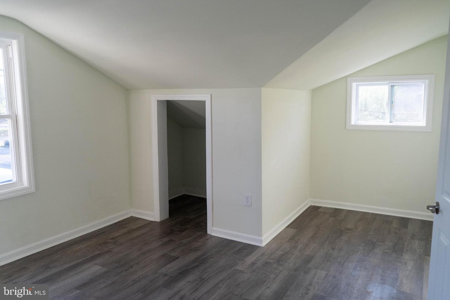 6834 Baltimore Annapolis Boulevard photo 24