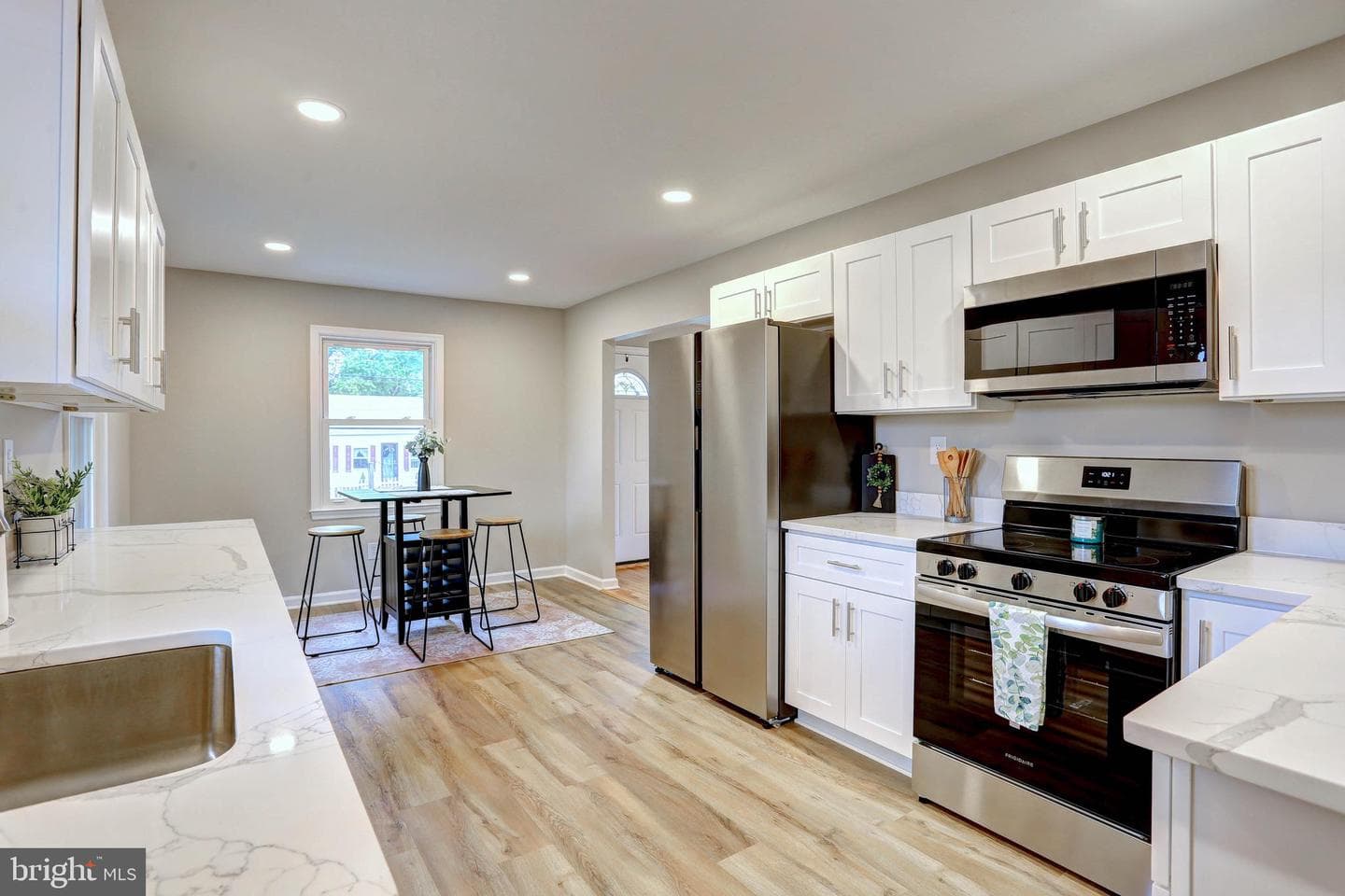 7816 Harbor Dr photo 4