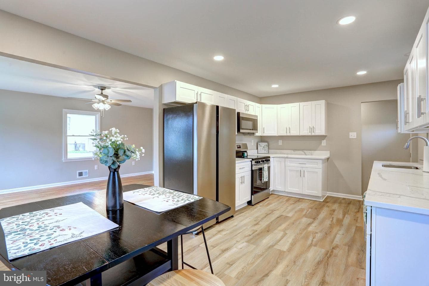 7816 Harbor Dr photo 7