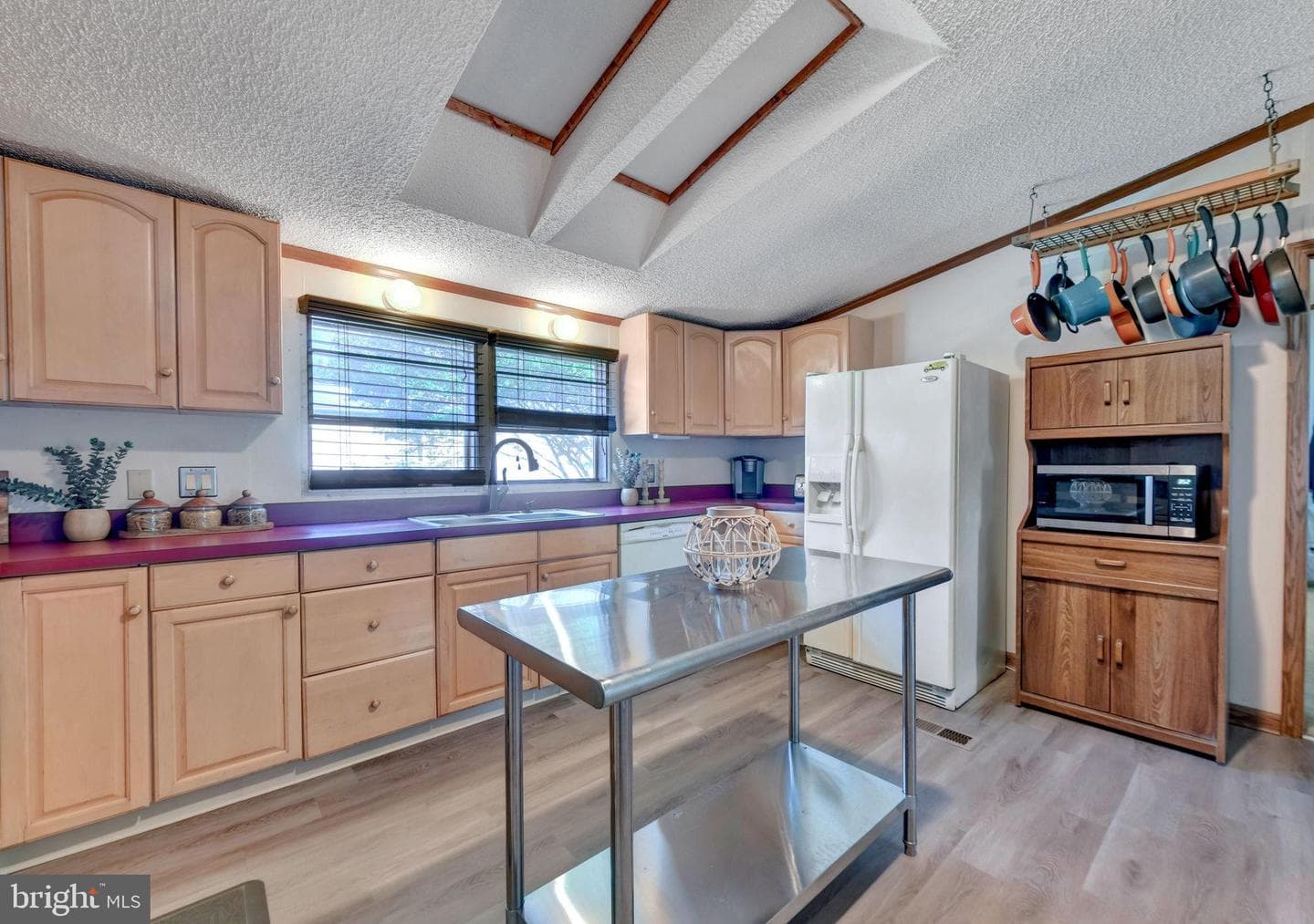 462 Sarah Anne Drive photo 19