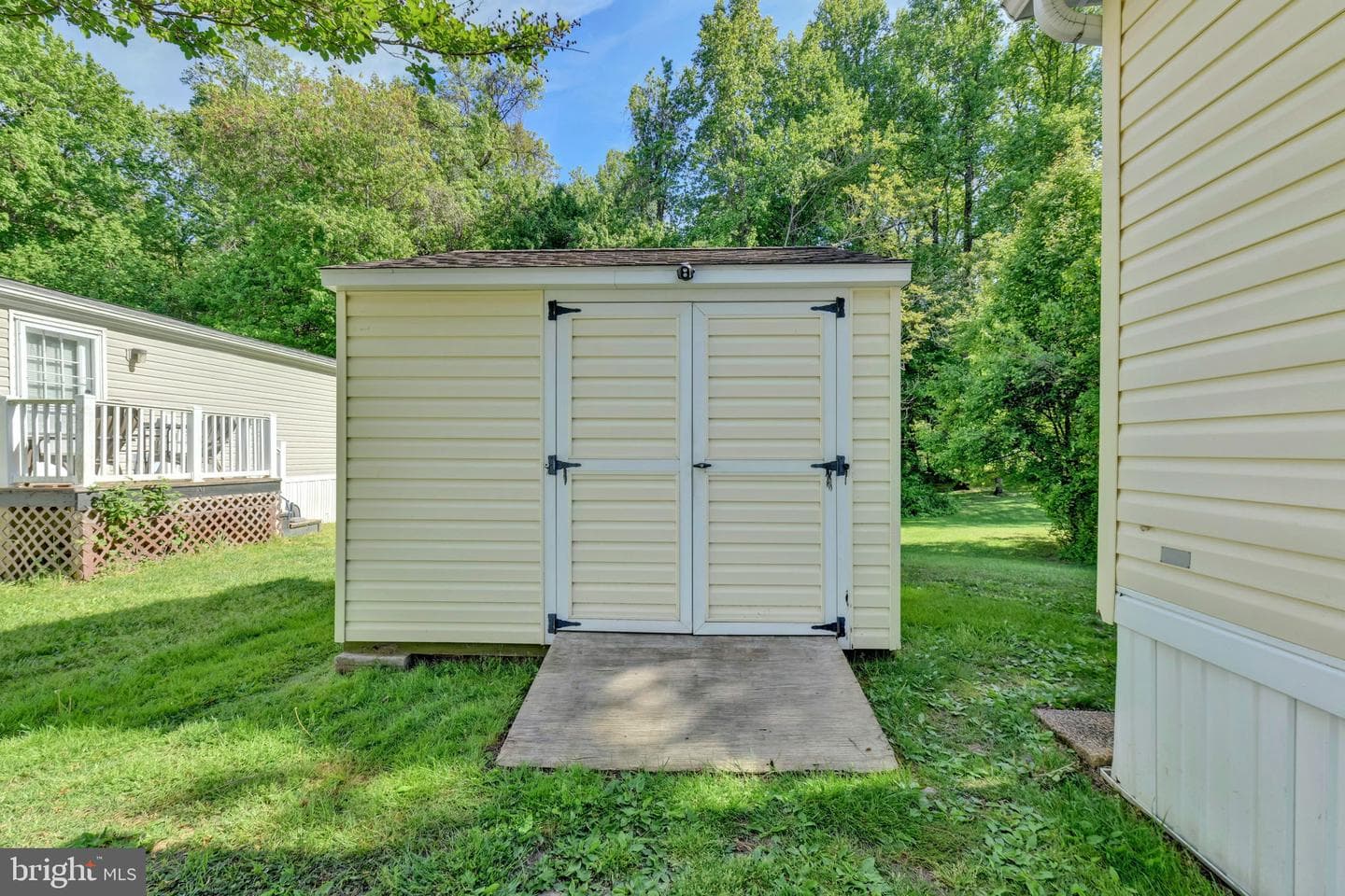 462 Sarah Anne Drive photo 25