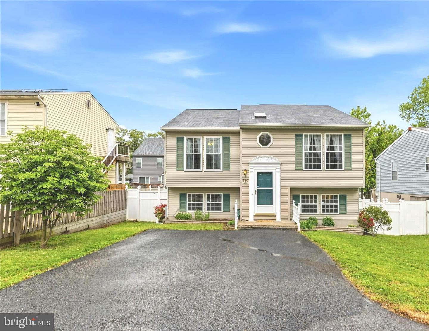 810 205th Street photo 4