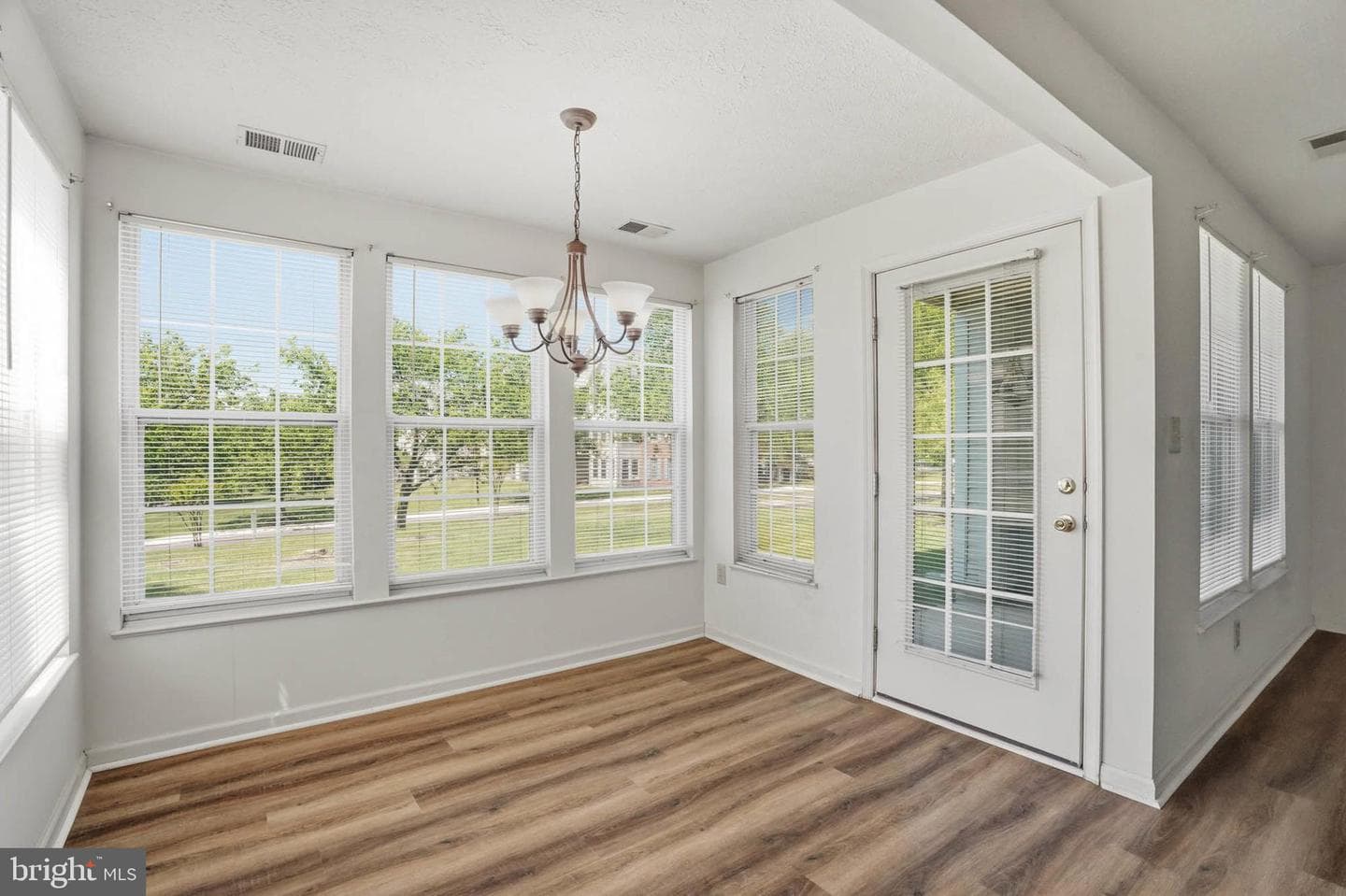 699 Winding Stream Way #102 photo 11