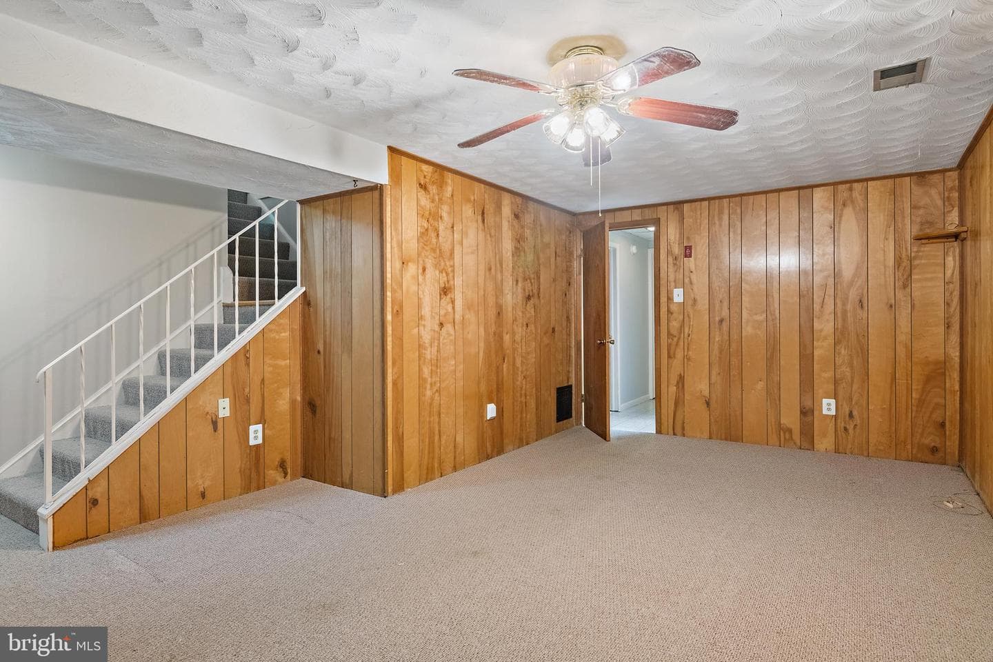 970 Highpoint Drive photo 43