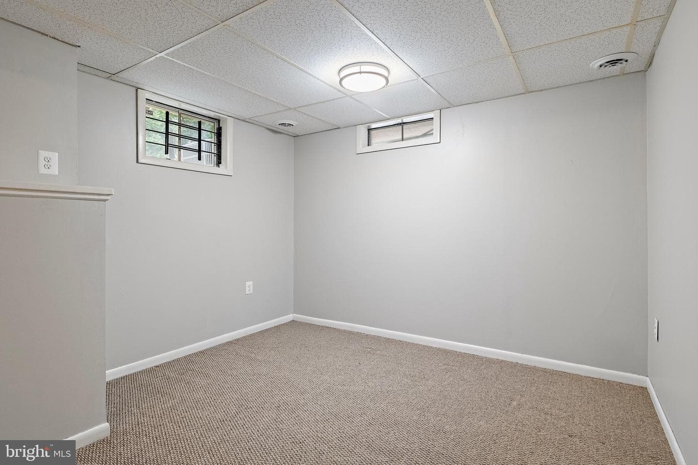970 Highpoint Drive photo 48