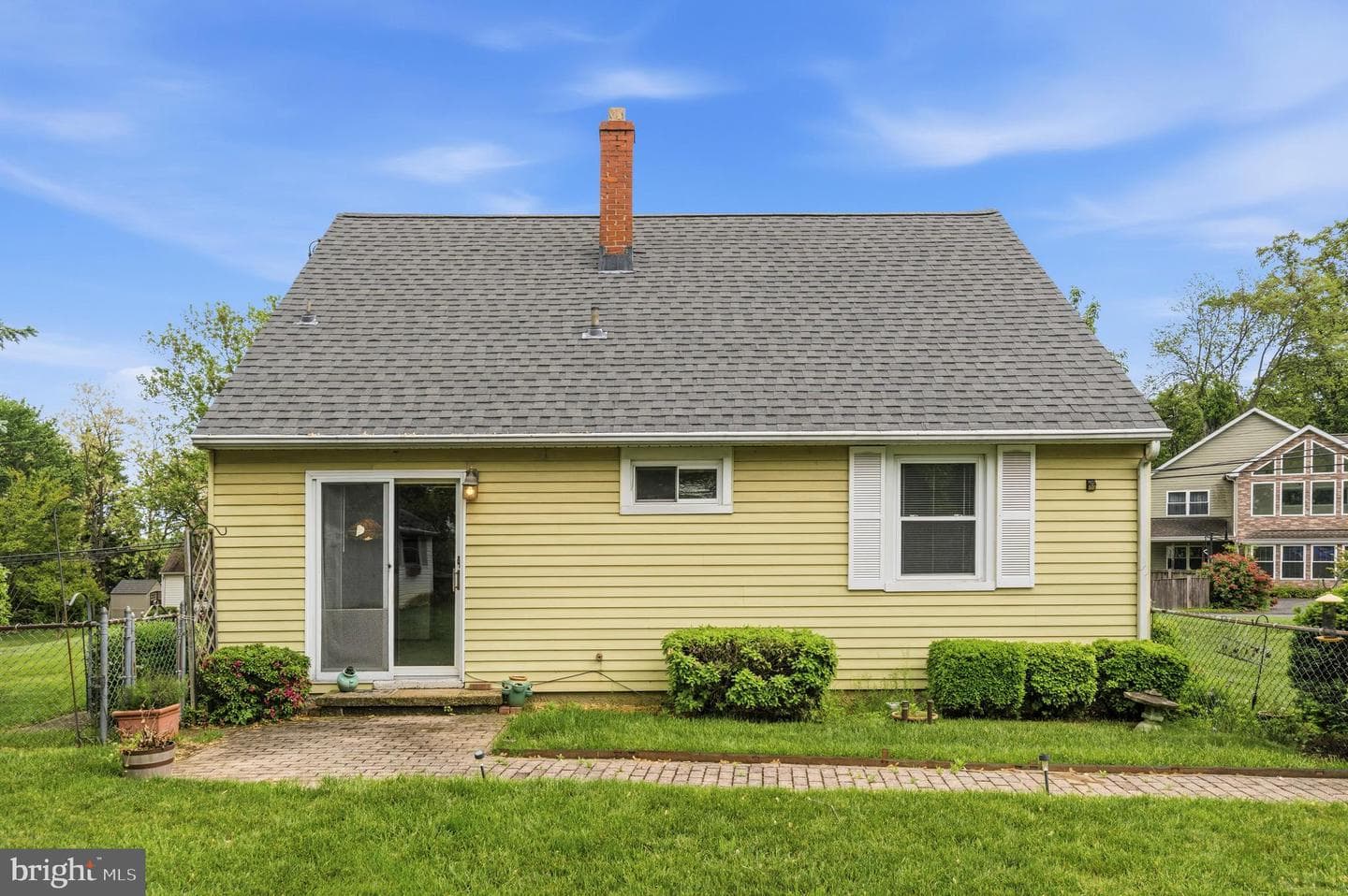 306 Clifton Avenue photo 24