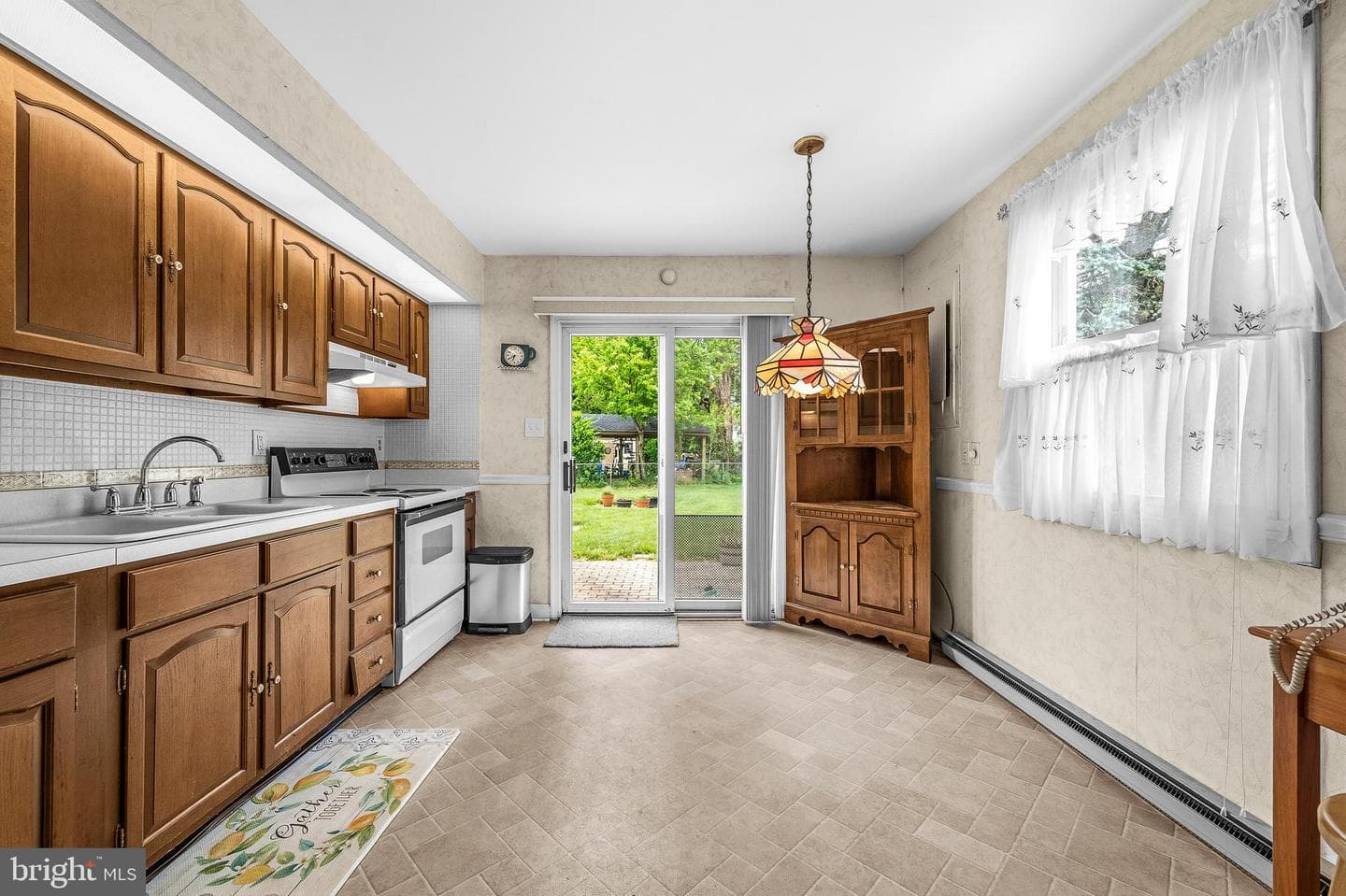 306 Clifton Avenue photo 9
