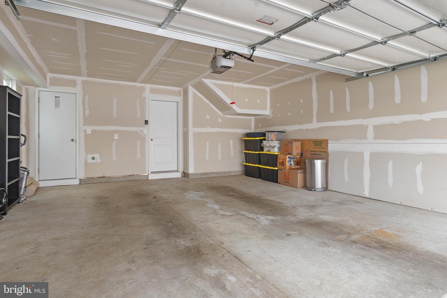 116 Vanguard Lane photo 65