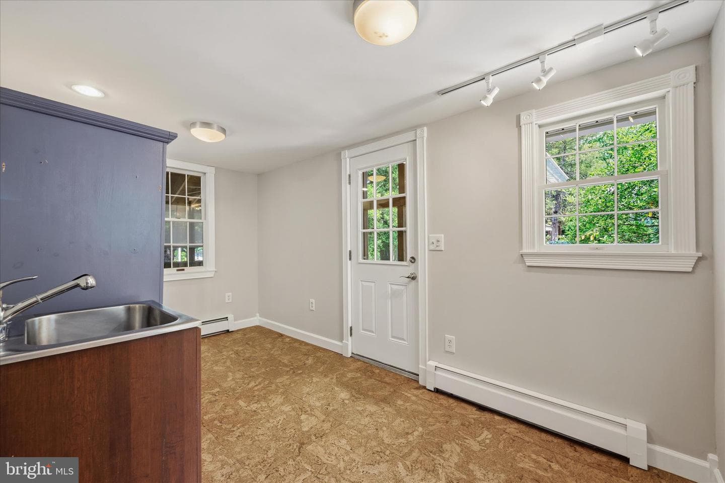 565 Sunset Knoll Road photo 22