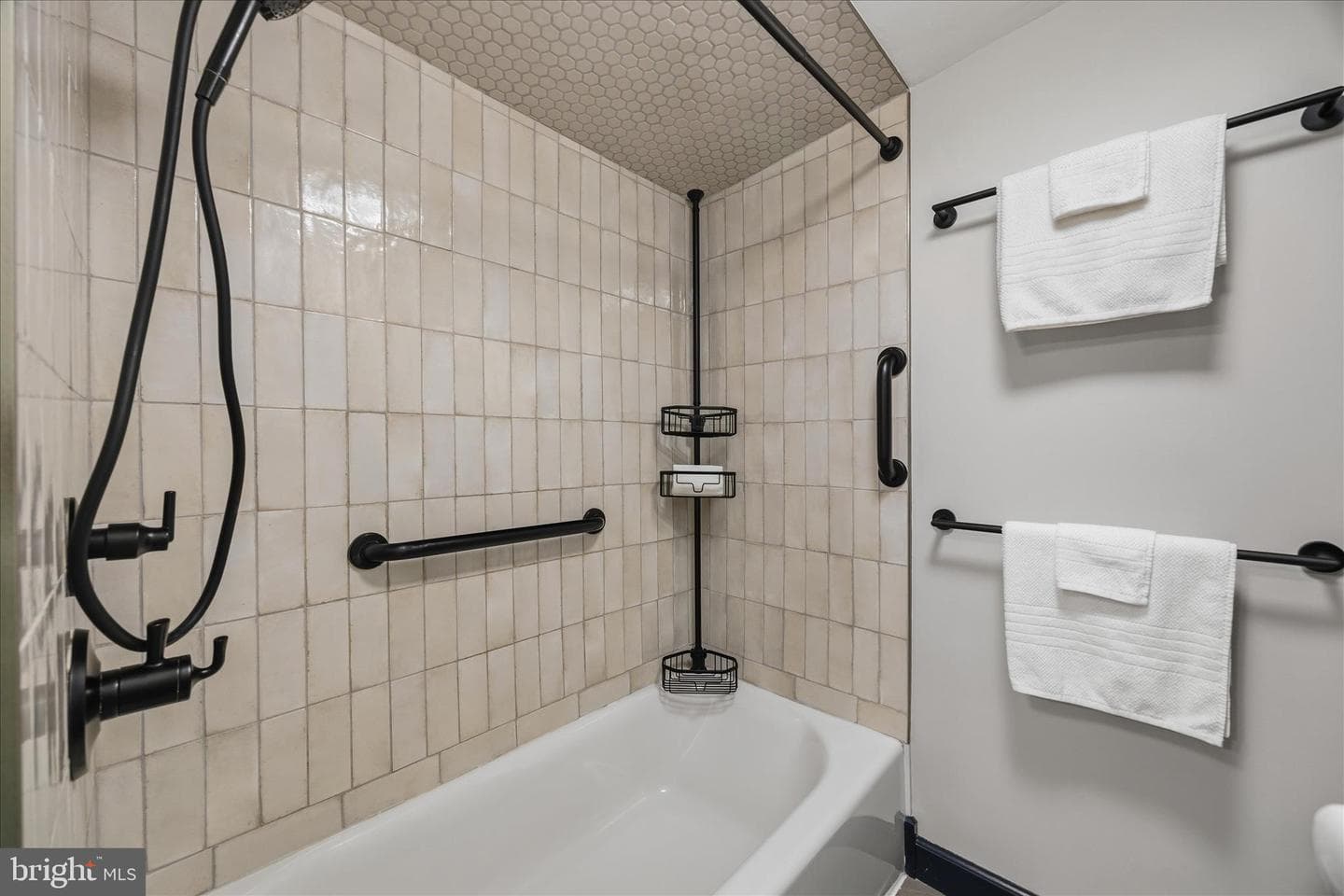 565 Sunset Knoll Road photo 30