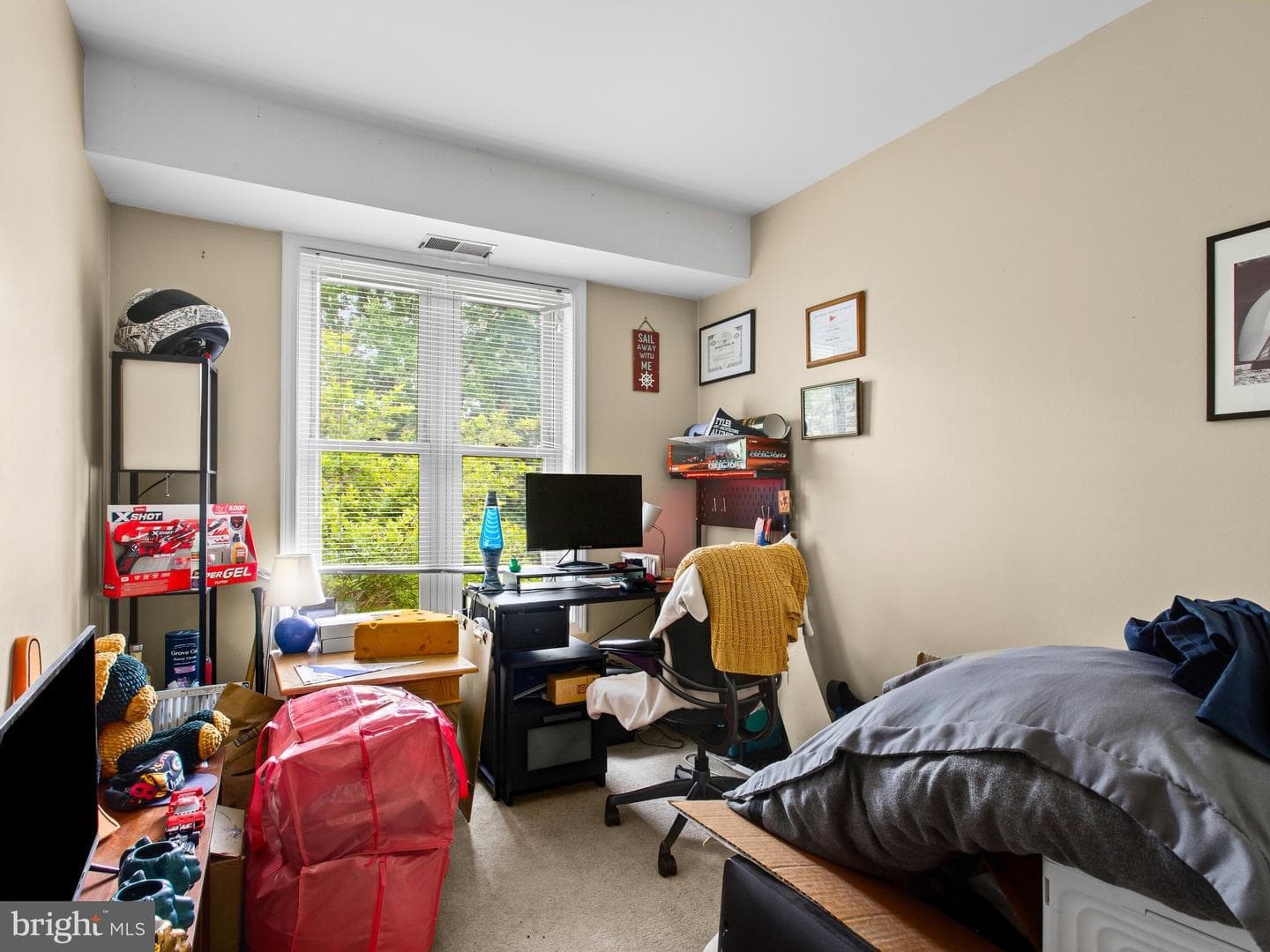 1117 Primrose Court #301 photo 12