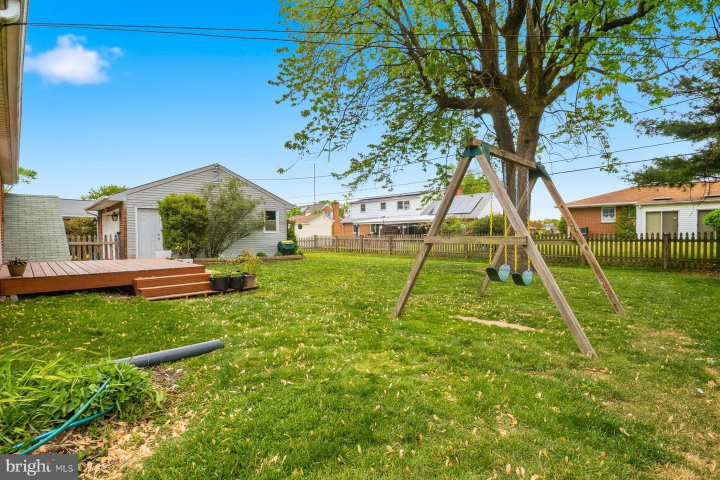 6303 Homewood photo 29