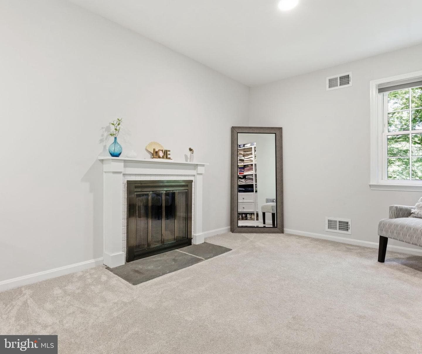 1718 Westminster Way photo 25