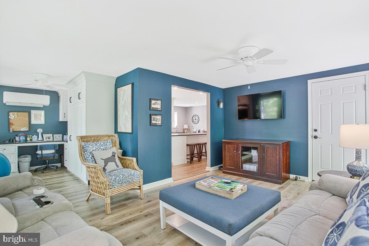 2666 Pemaquid Court photo 14
