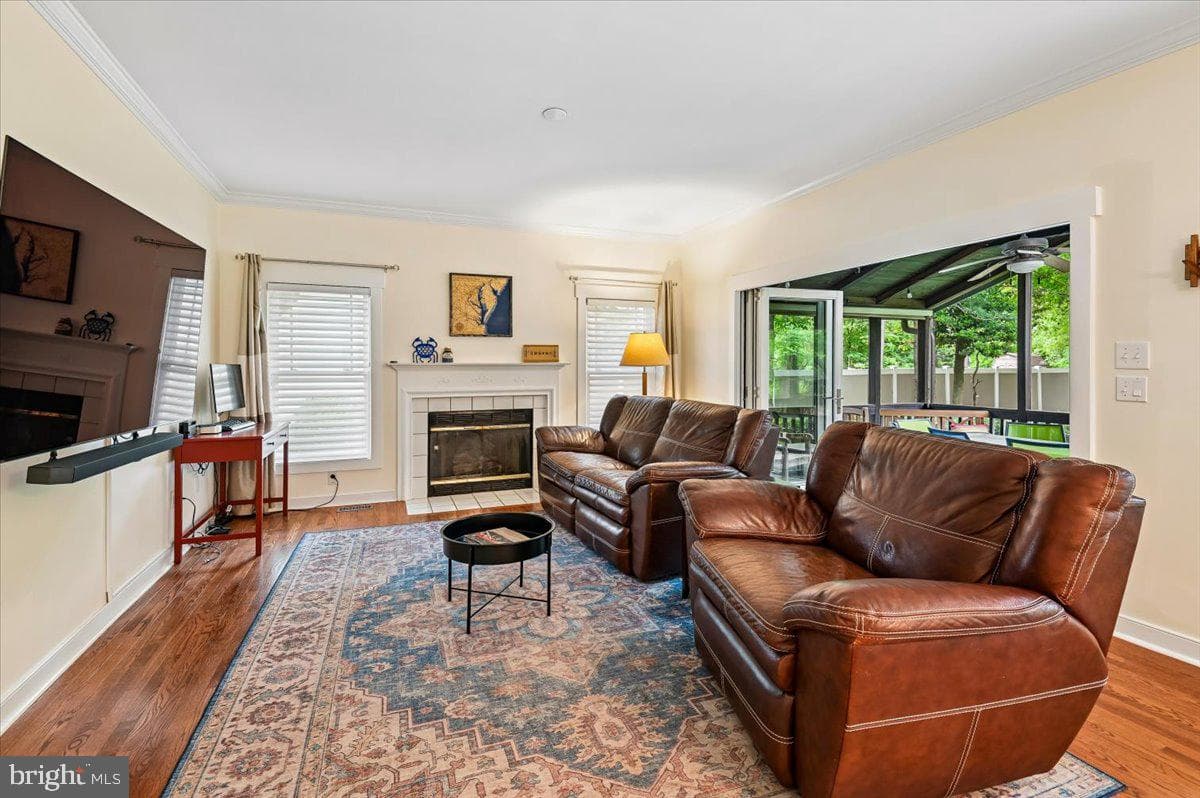 1430 Bay Head Road photo 14