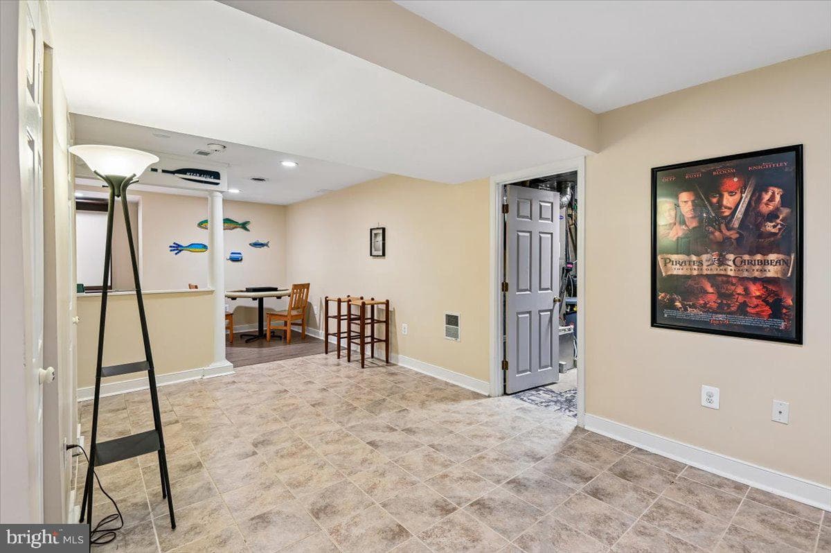 1430 Bay Head Road photo 62