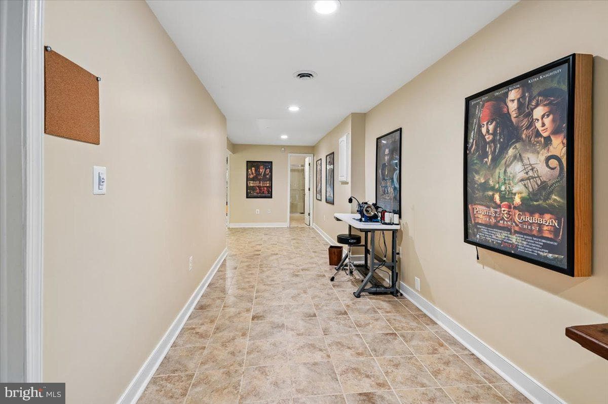 1430 Bay Head Road photo 63