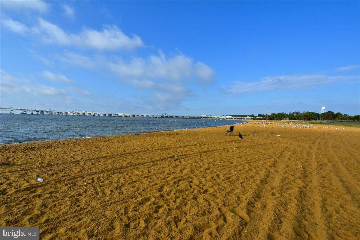 1430 Bay Head Road photo 86