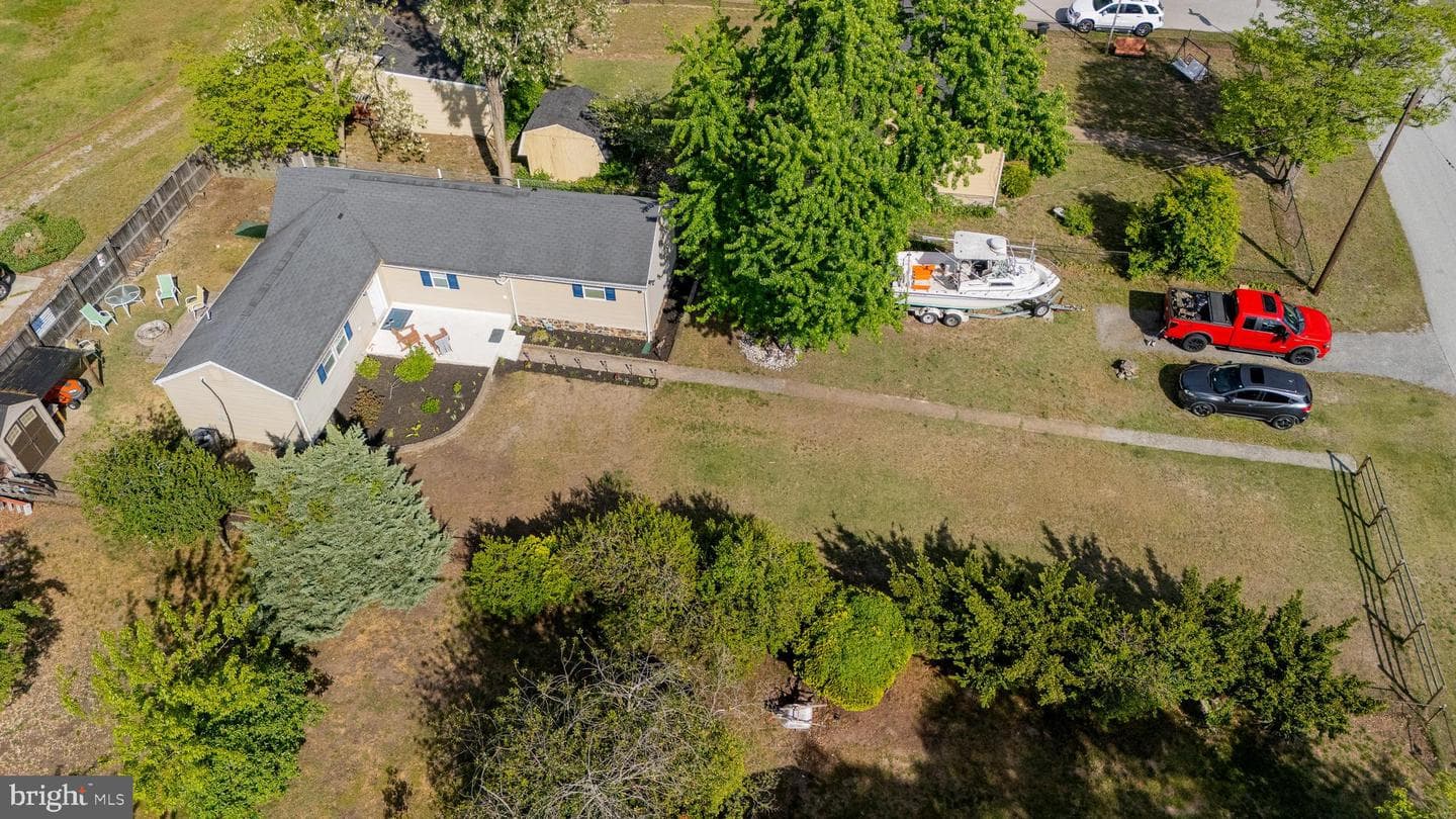 1816 Cremen Road photo 32