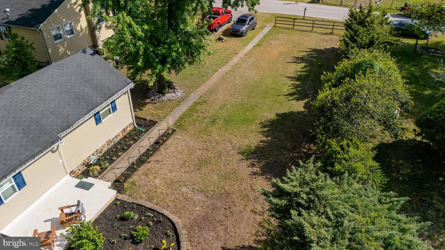 1816 Cremen Road photo 33