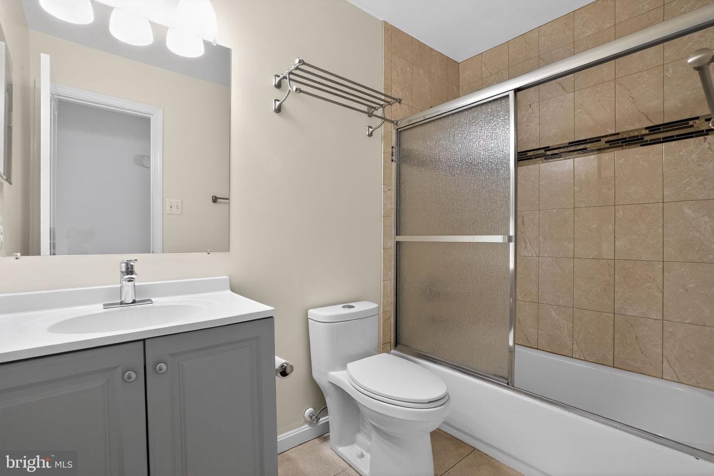7706 Periwinkle Way photo 18