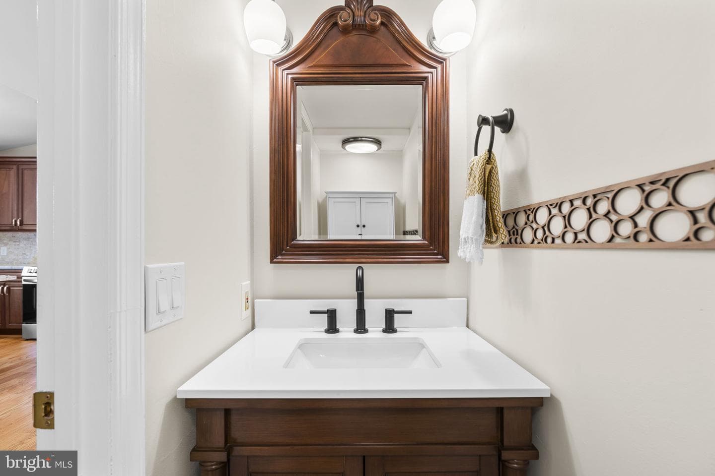 7952 Innkeeper Drive photo 27