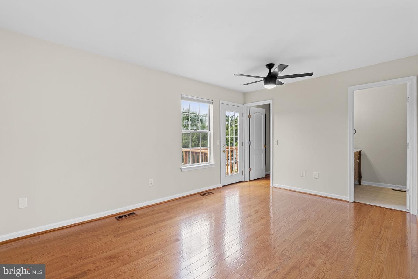 7952 Innkeeper Drive photo 28
