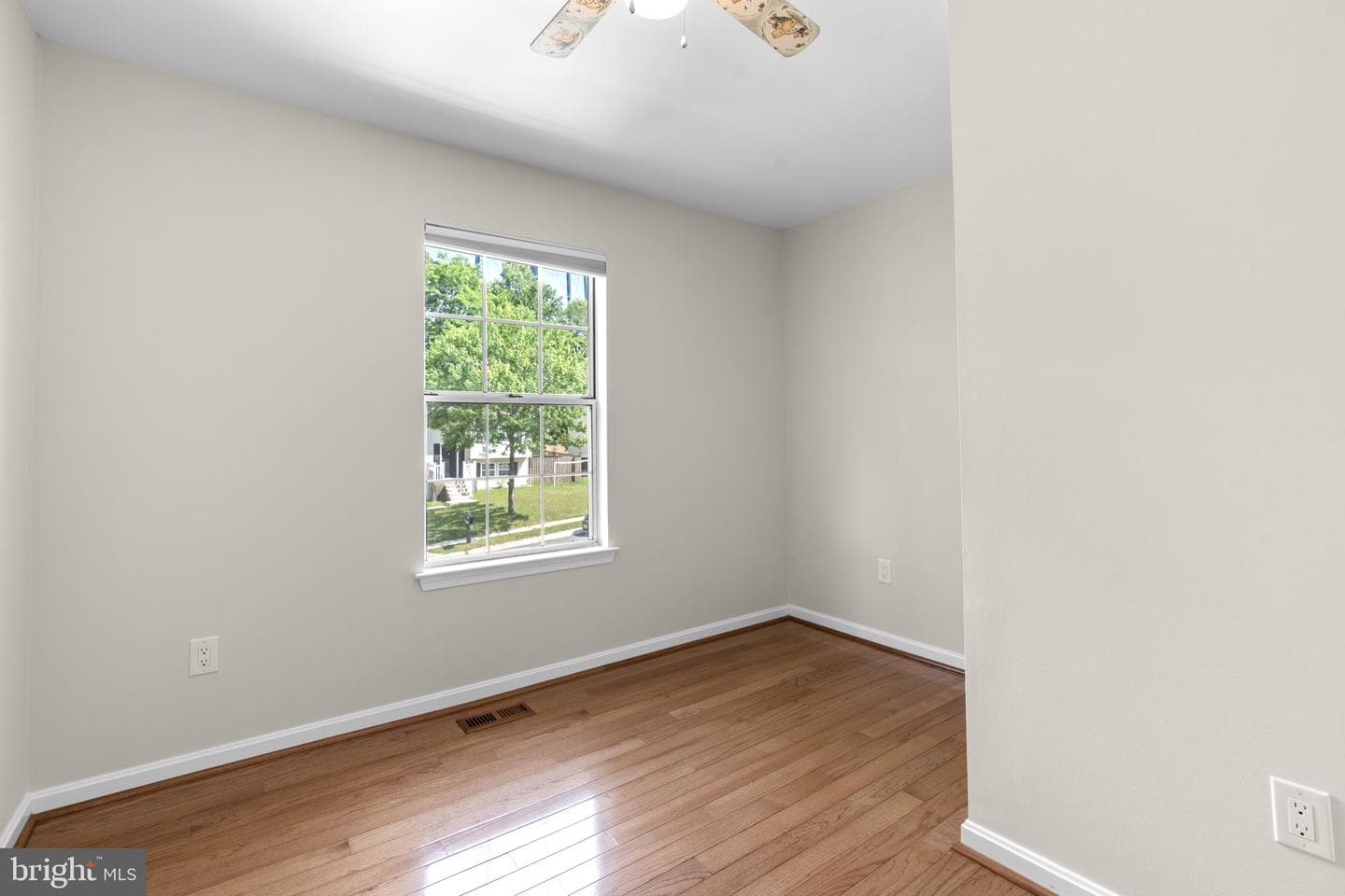 7952 Innkeeper Drive photo 37