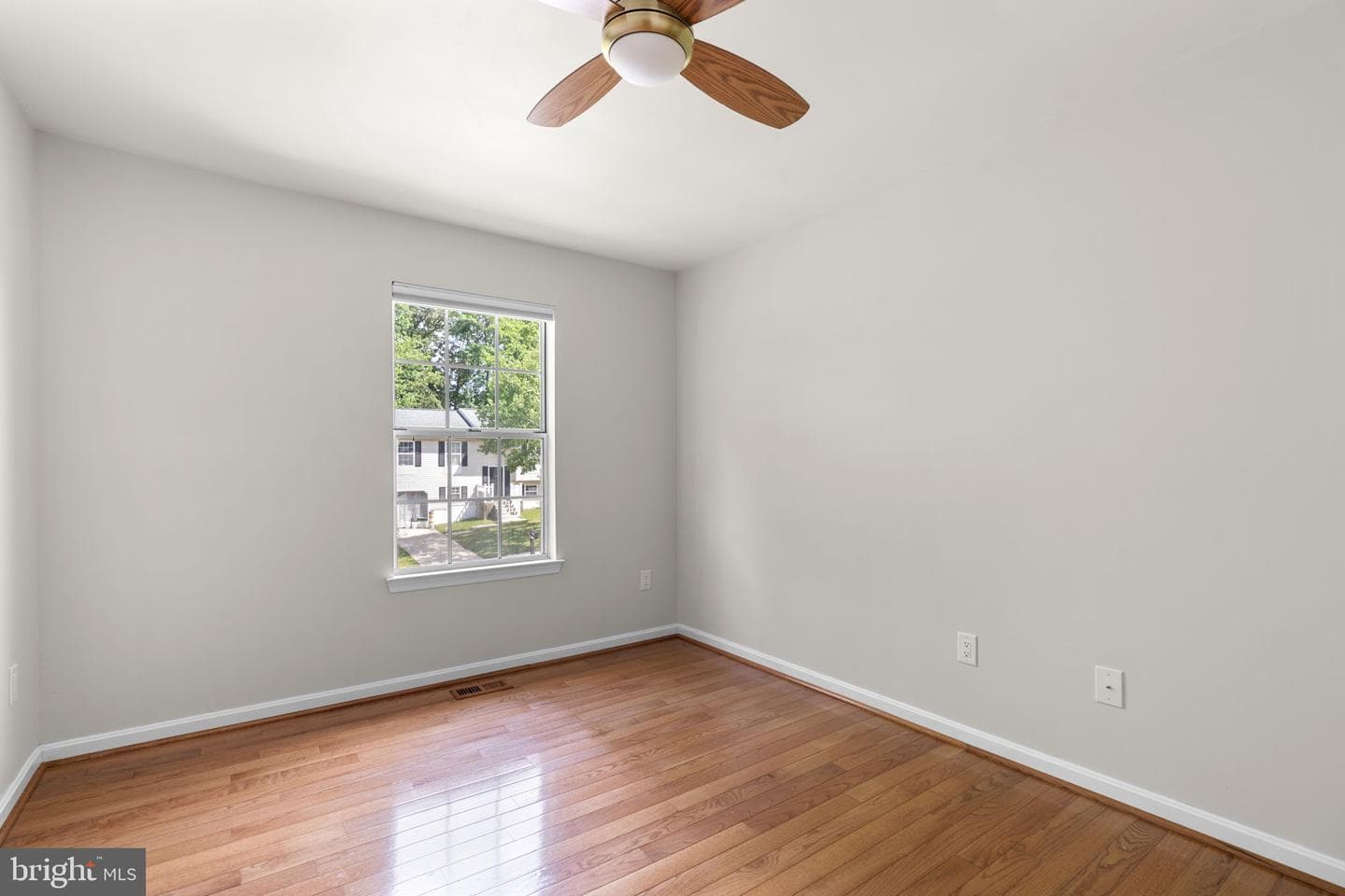 7952 Innkeeper Drive photo 40