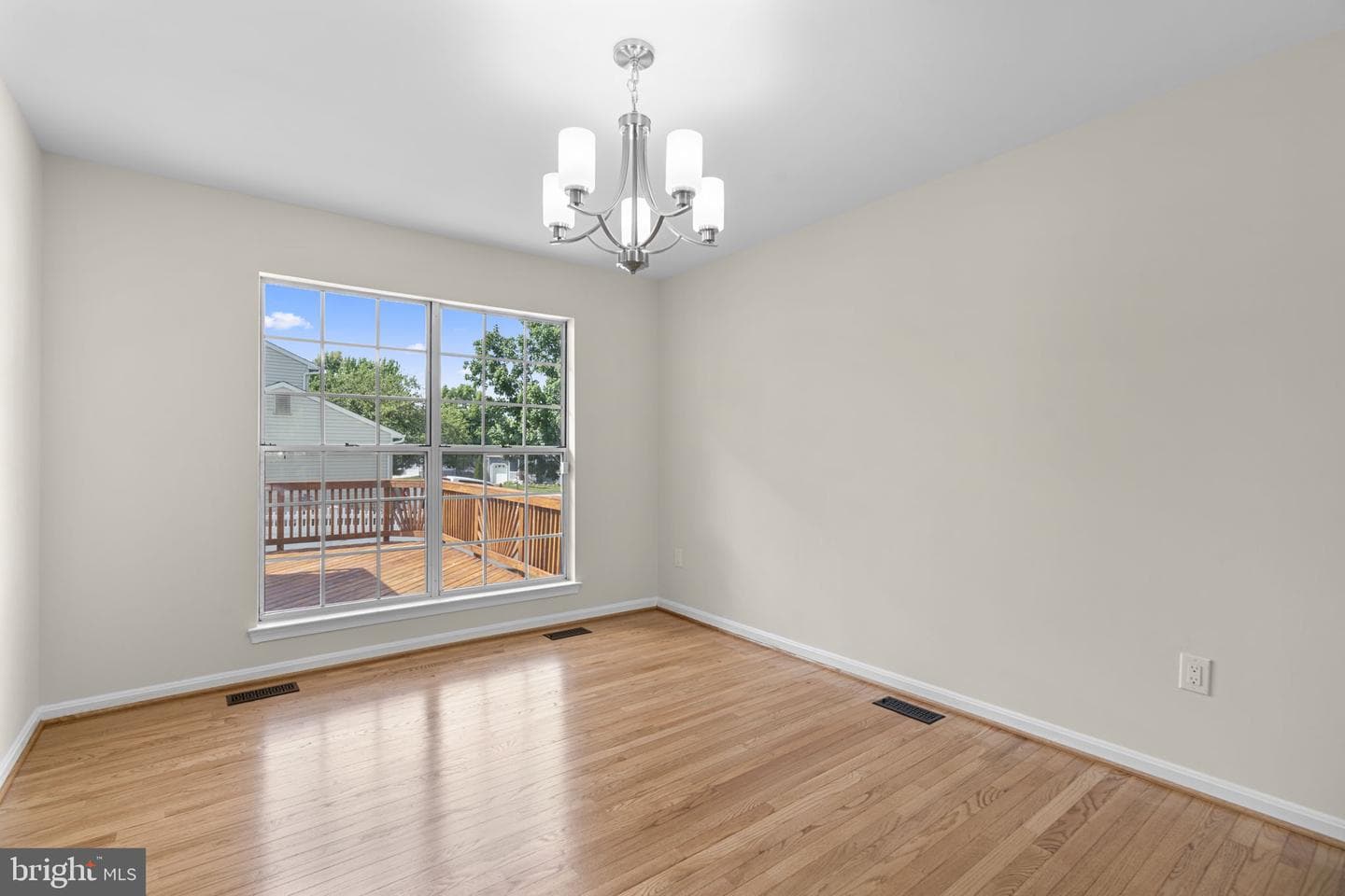 7952 Innkeeper Drive photo 9