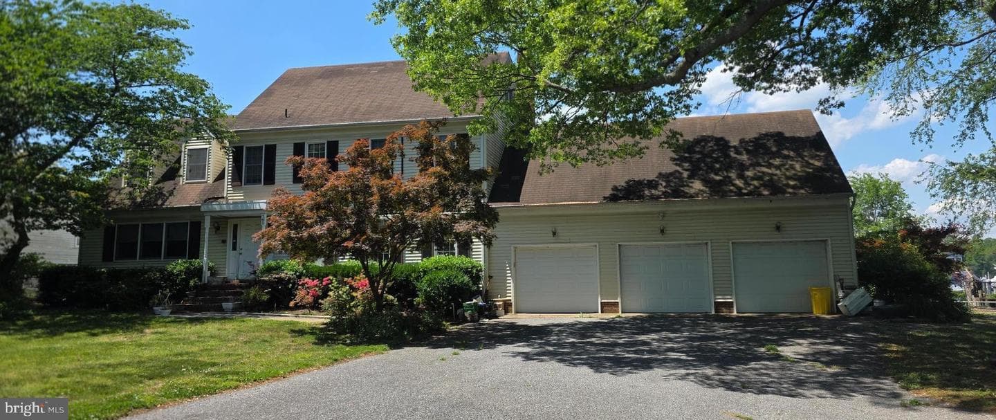 145 Edgewater Drive, Edgewater