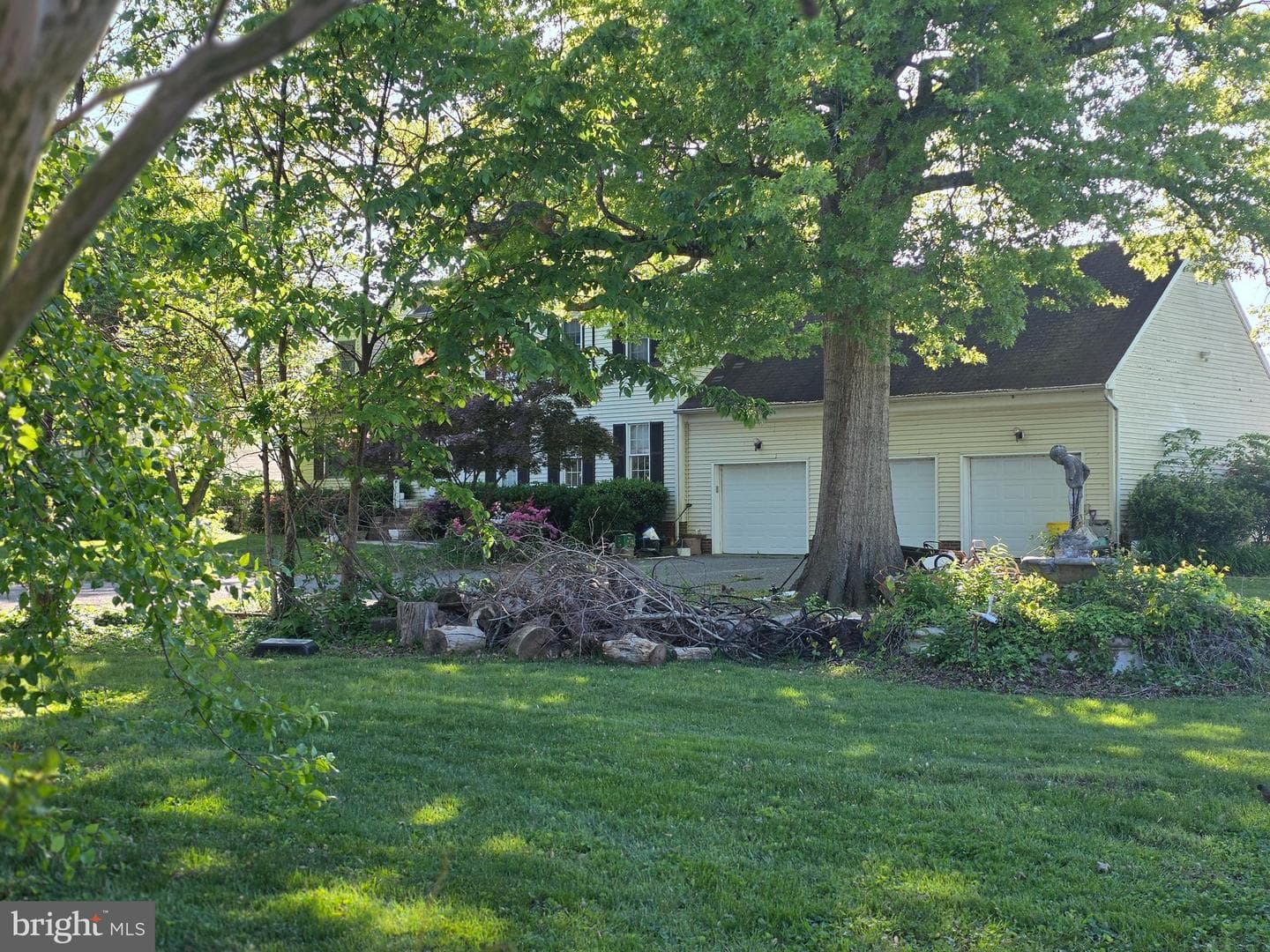 145 Edgewater Drive photo 16