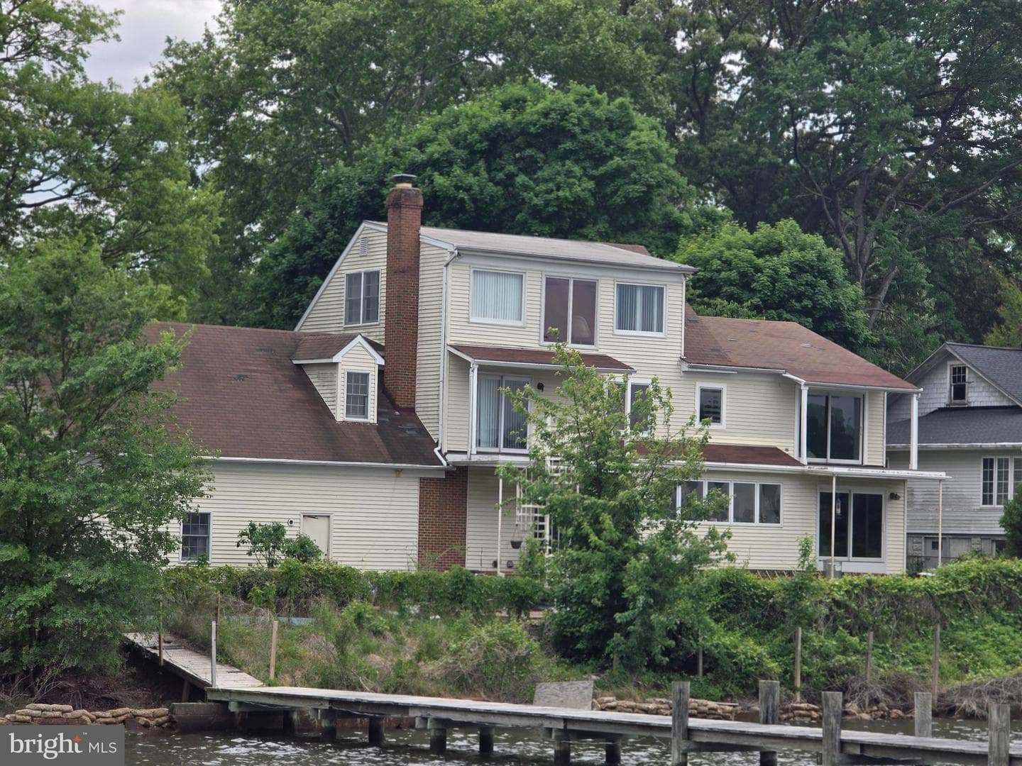 145 Edgewater Drive photo 26