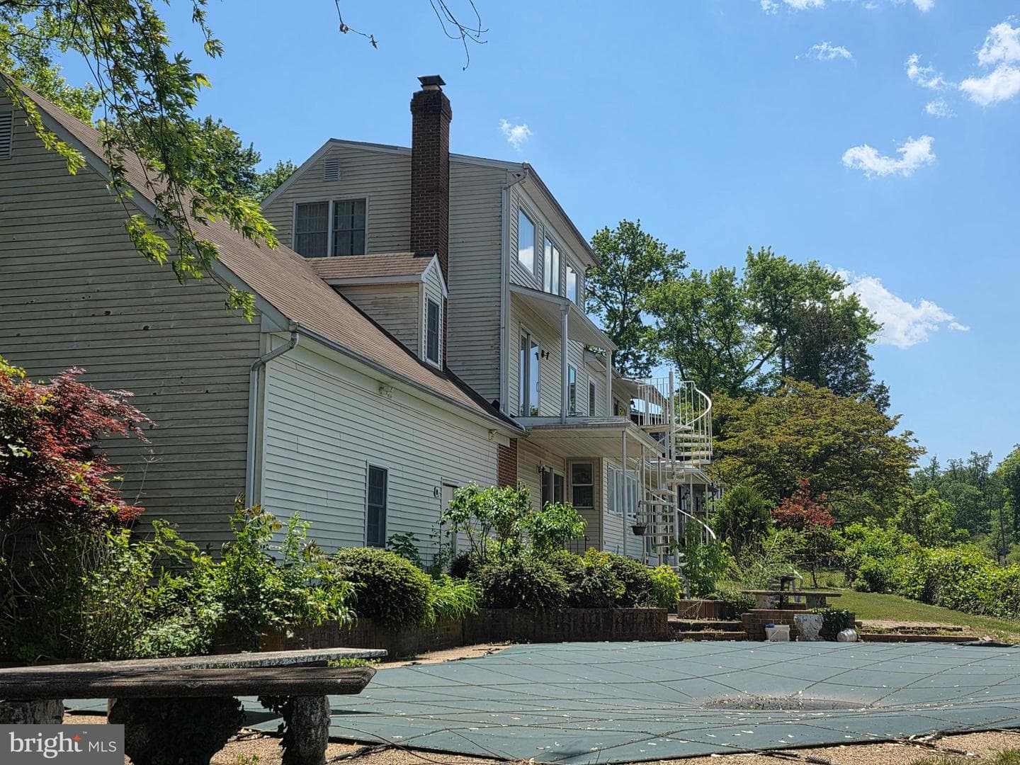 145 Edgewater Drive photo 28