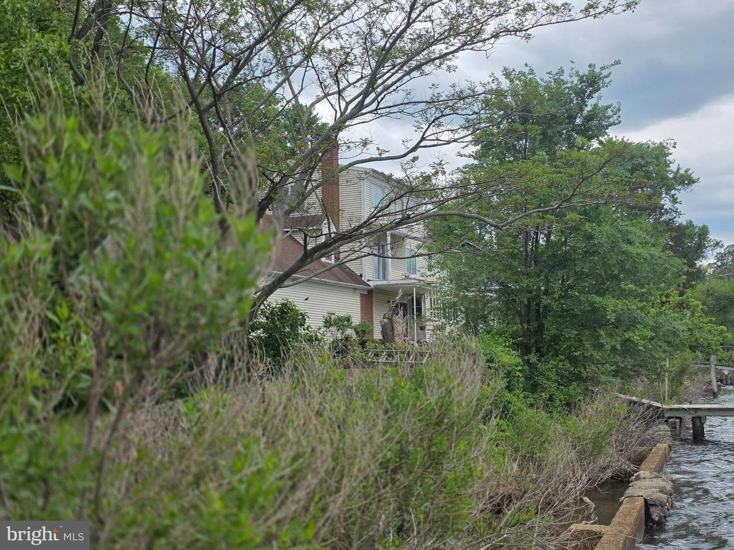 145 Edgewater Drive photo 41