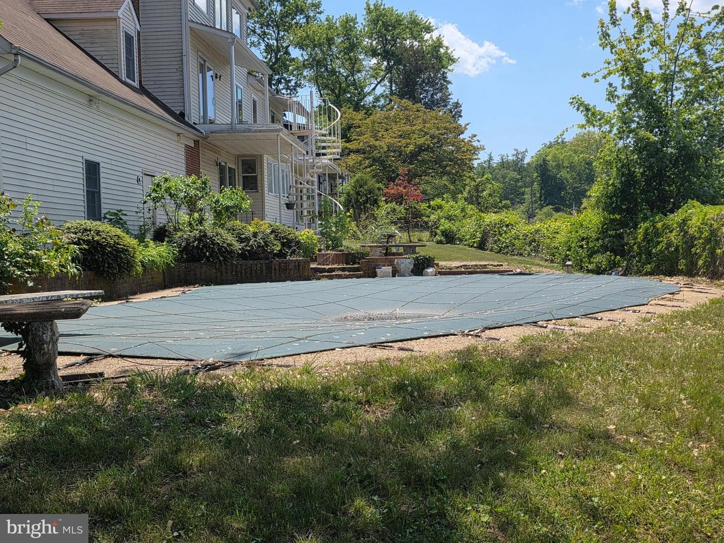 145 Edgewater Drive photo 42