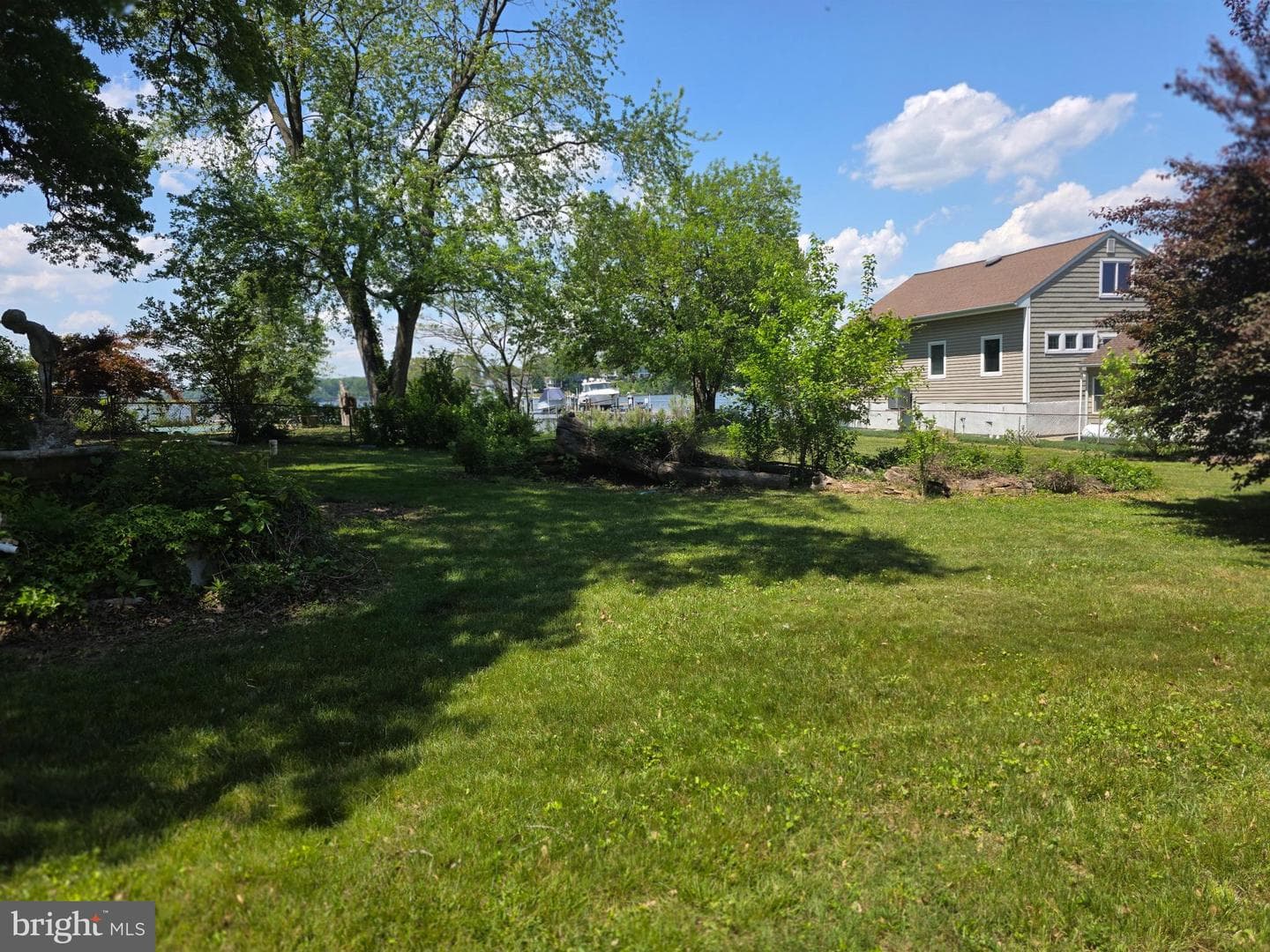 145 Edgewater Drive photo 63
