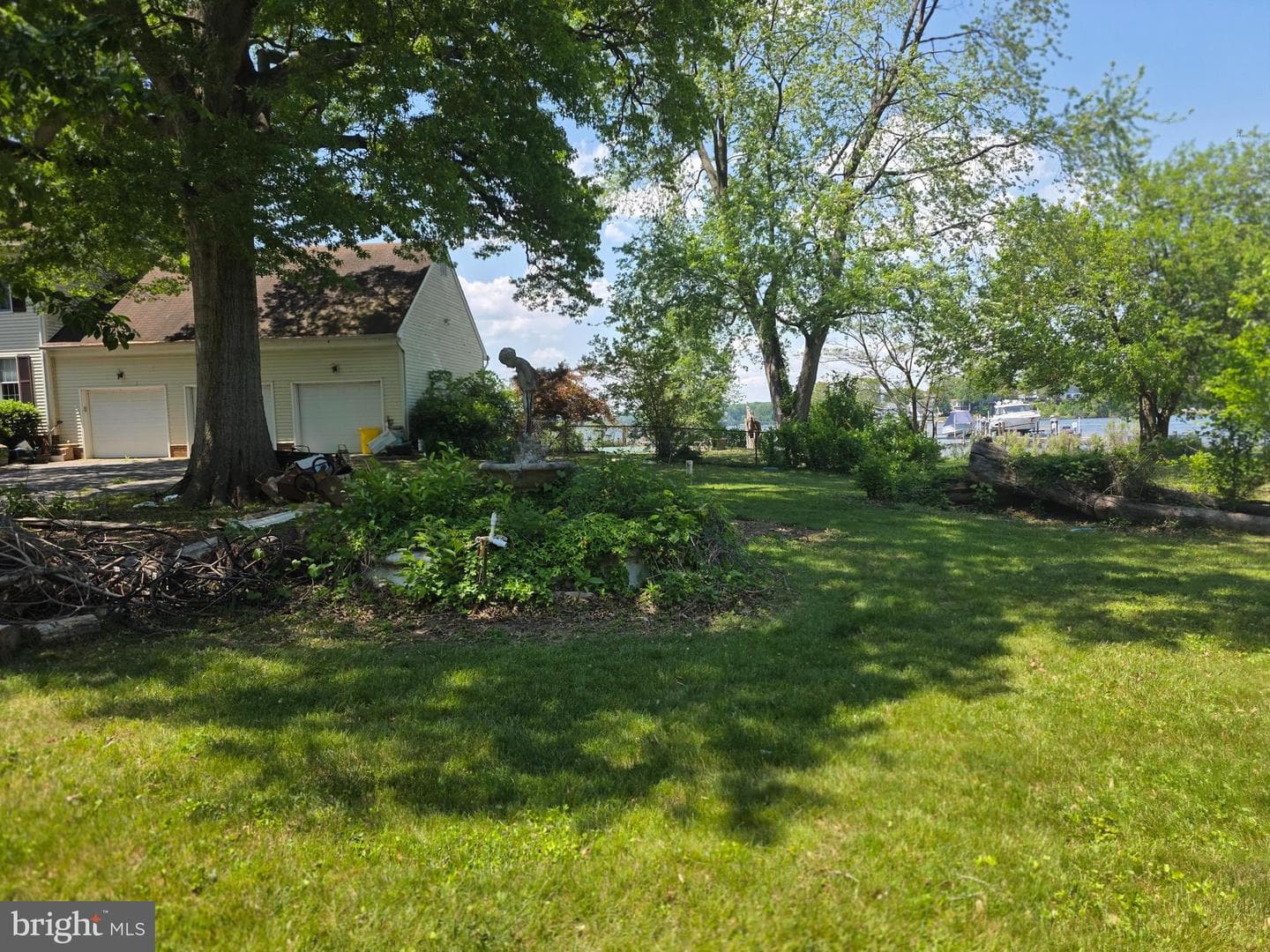 145 Edgewater Drive photo 64