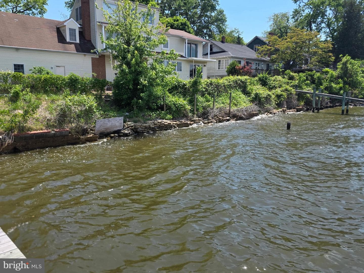 145 Edgewater Drive photo 79
