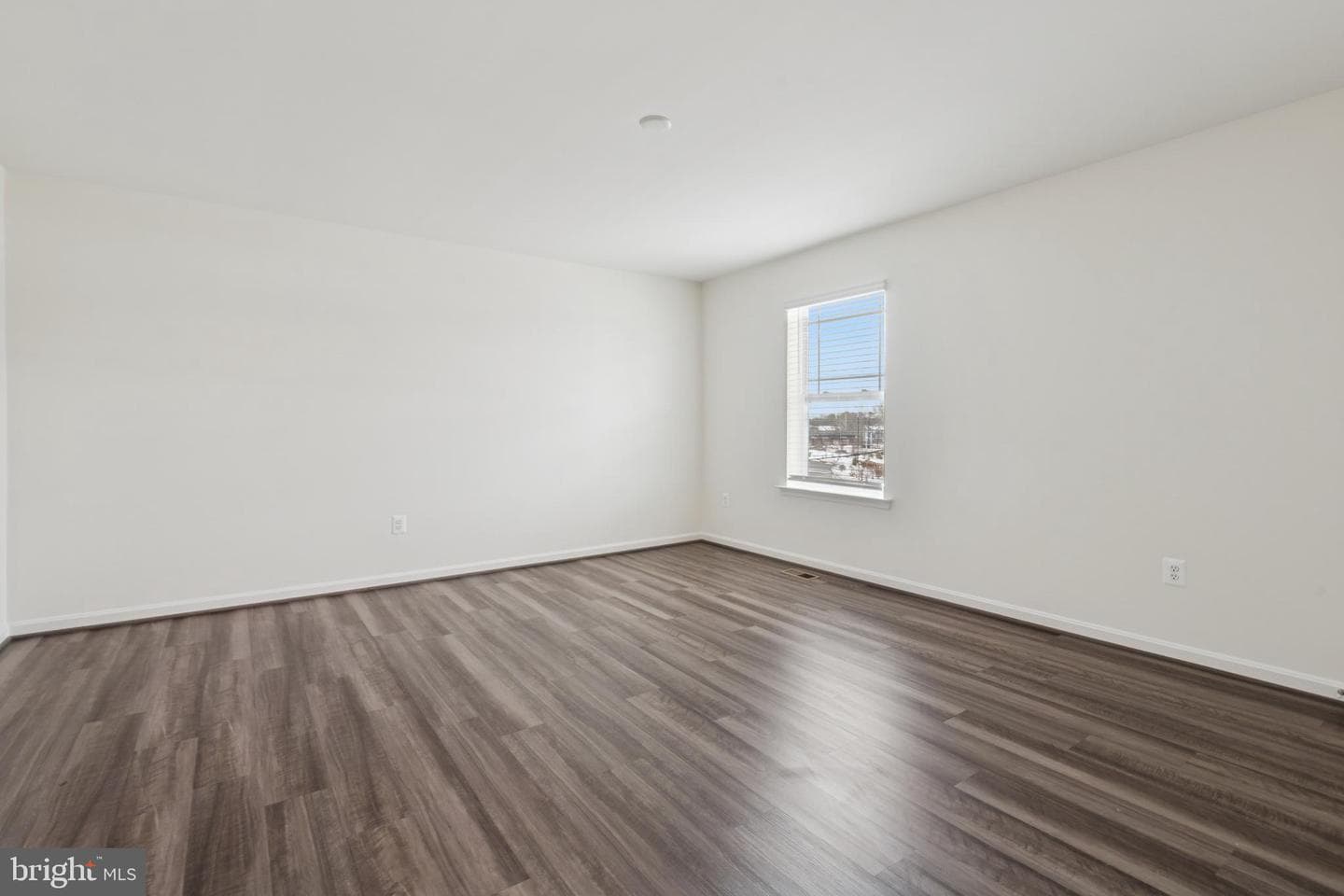 7821 Wolf Run Lane photo 21