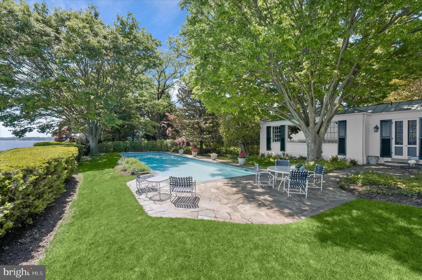 747 Bywater Road photo 13