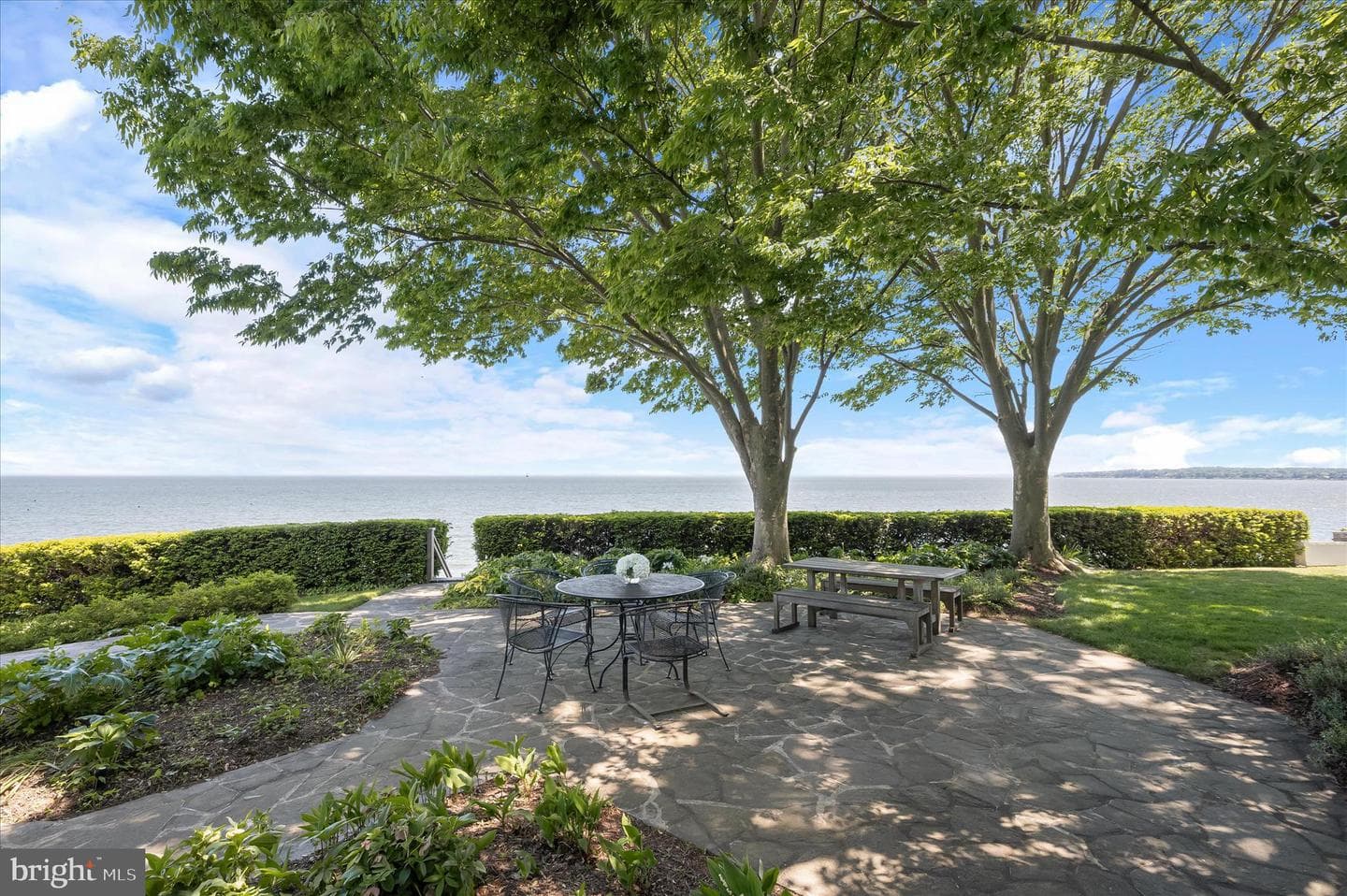 747 Bywater Road photo 15